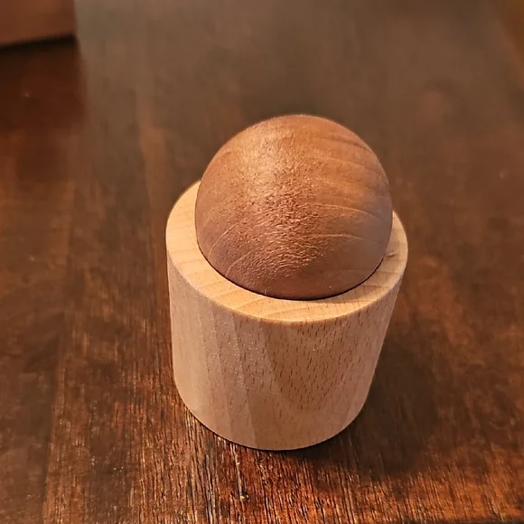 Wooden Montessori Shape Sorting Toy - Picture 4 of 5